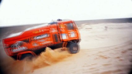 Un photographe a failli mourrir écrasé par un camion en essayant de faire une photo parfaite