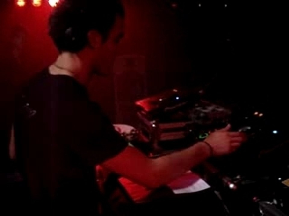 J*mmy Kyle @ Electro Rocker (31.03.07) part.2