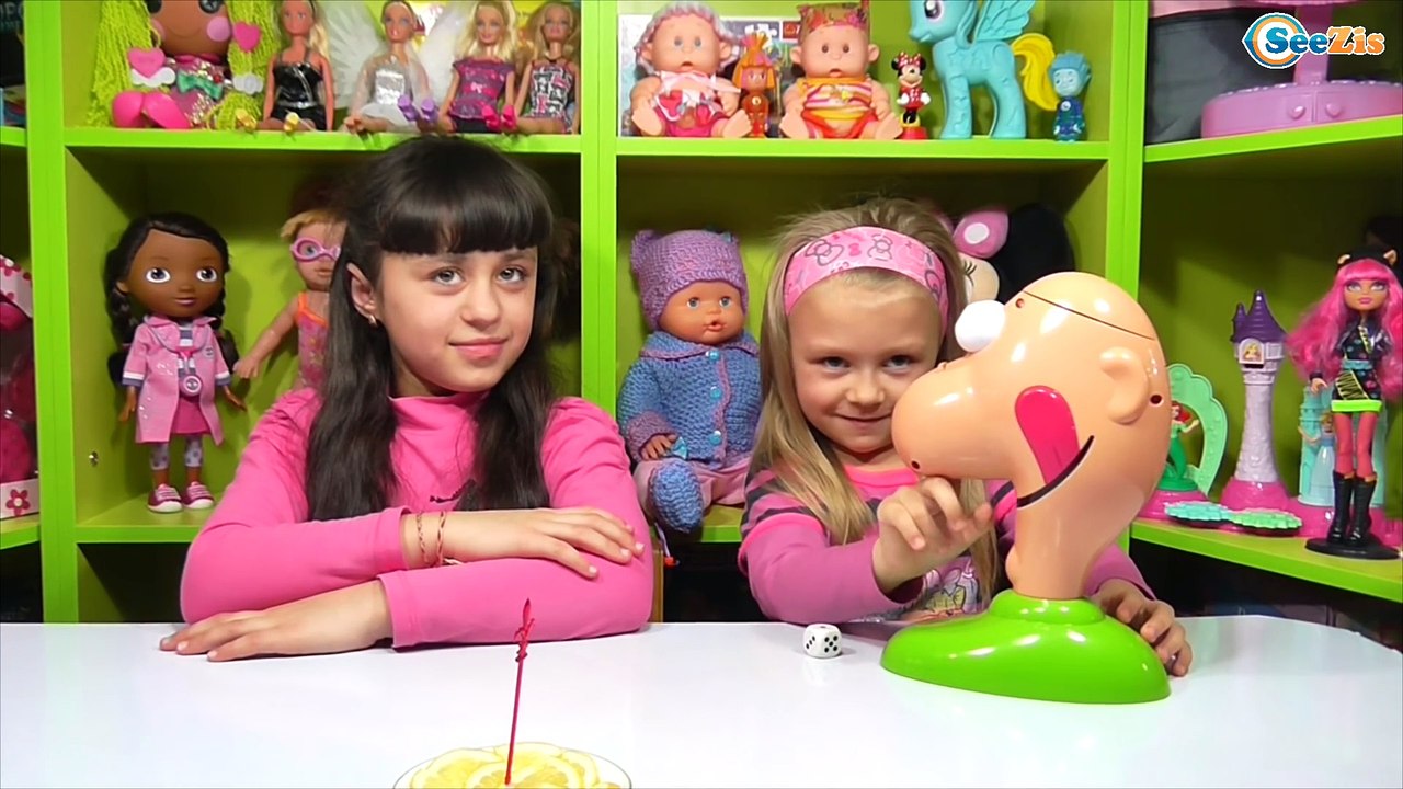 ✔ Gooey Louie. Ярослава и ее подружка Рита игра...