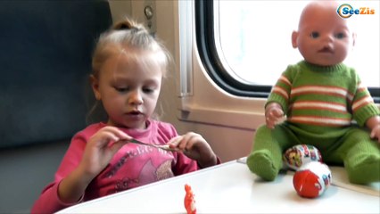 ✔ Кукла Беби Борн и Ярослава едут в Буковель / Kinder Surprise Unboxing / Video for Kids ✔