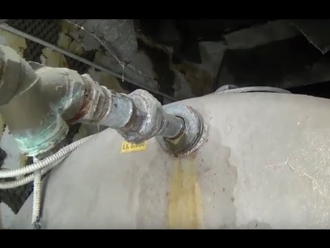 Aversa (CE) - Guasto alle Palazzine, residenti senza acqua e a rischio incolumità (04.05.16)