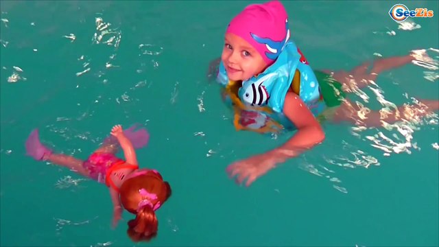 ✔ Новая Кукла Беби Борн и Ярослава поход в бассейн / New Doll Baby Born Bath Time with Yaroslava ✔