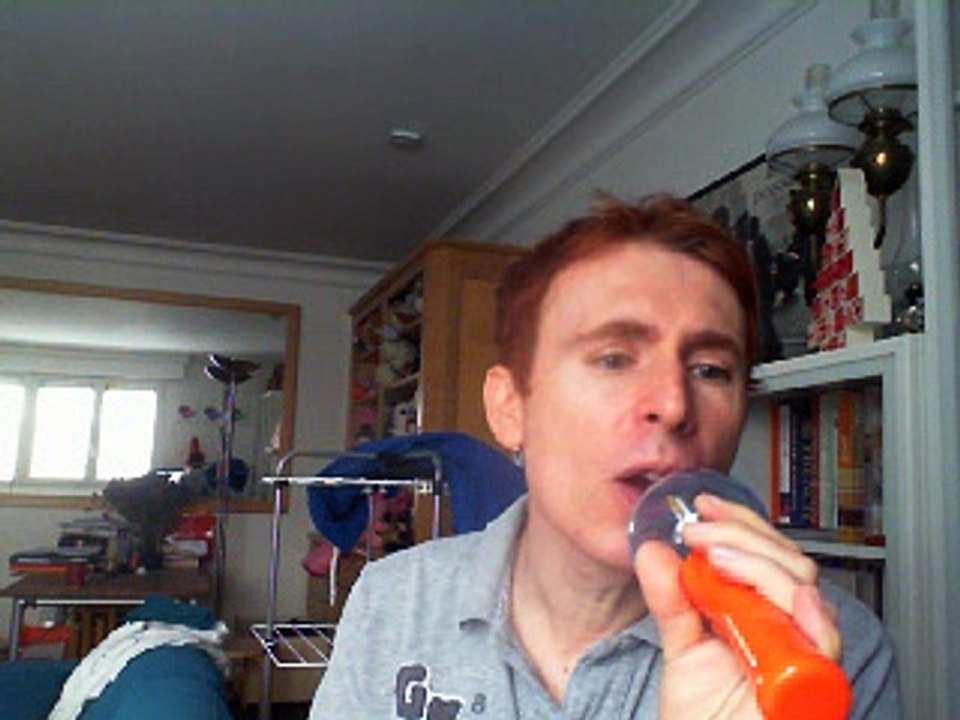 Wiwi égratigne "este amor" de Cédric Gervais & Juanes