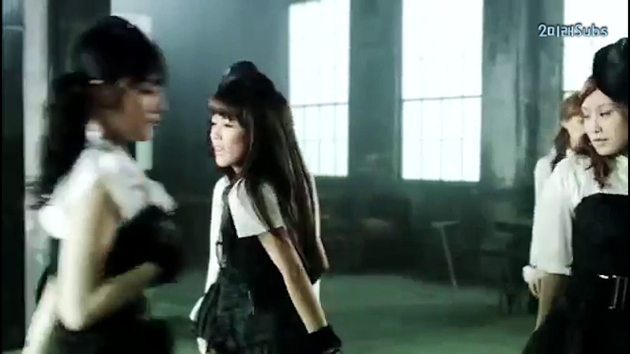 Morning Musume - Nanchatte Renai (なんちゃって恋愛) Dance Version [English Sub + Romaji + Kanji]