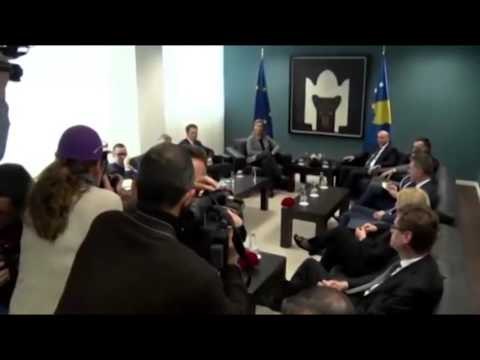 MOGHERINI NE KOSOVE DO TE FLASE PARA PARLAMENTIT PER LIBERALIZIMIN E VIZAVE LAJM