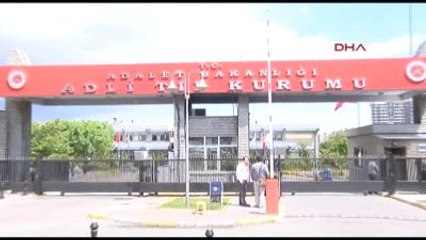 Oğlu Tarafından Öldürülen Kadının Cenazesi Adli Tıp Kurumu'ndan Alındı