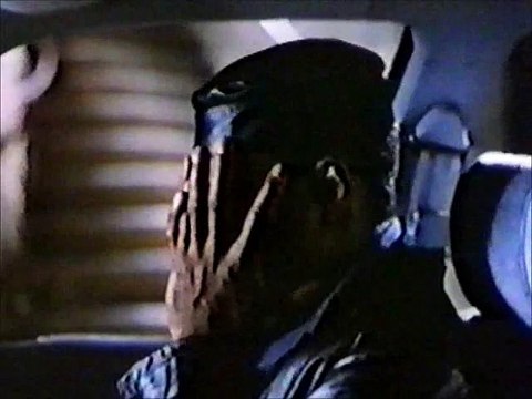 The Golden Child (1986) - VHSRip - Rychlodabing (1.verze)