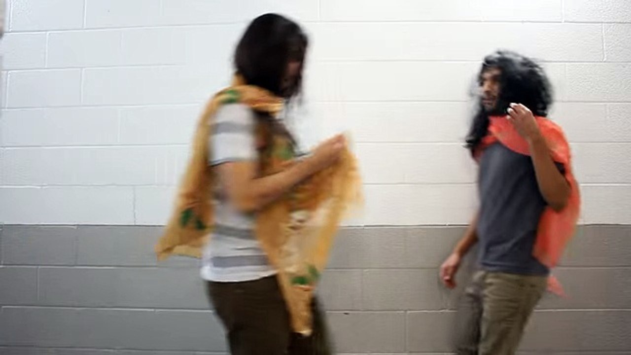 ZaidAliT - Getting into a fight (Guys vs. Girls) -