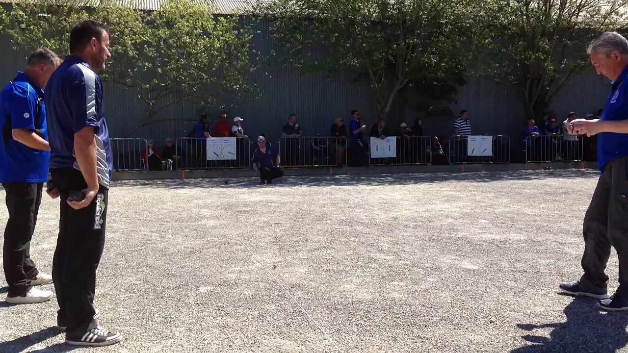 Georget/Dasnias vs Lucien/Iften après poules lors du championnat de Ligue du Centre 2016 à Bourges