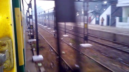 Pakistan Railways_43up Night Coachcrossing Samma Satta Junction