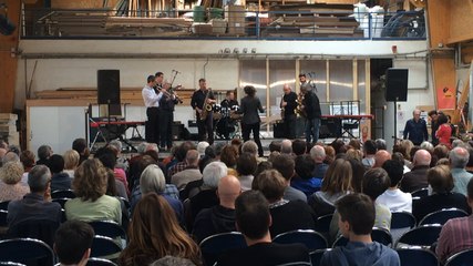 Jazz sous les pommiers: "Hyphen"