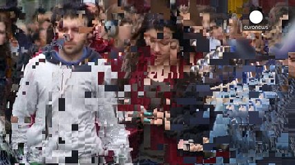 BT responds to critics with fibre-optic and 4G mobile investment plan