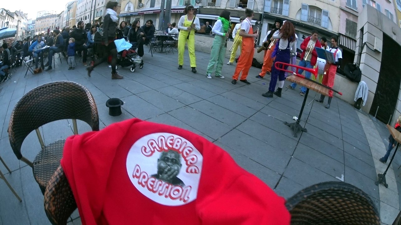 Canebiere Pression 99 Luftballons Vieux Port marseille