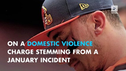 Johnny Manziel appears in court on domestic violence charge