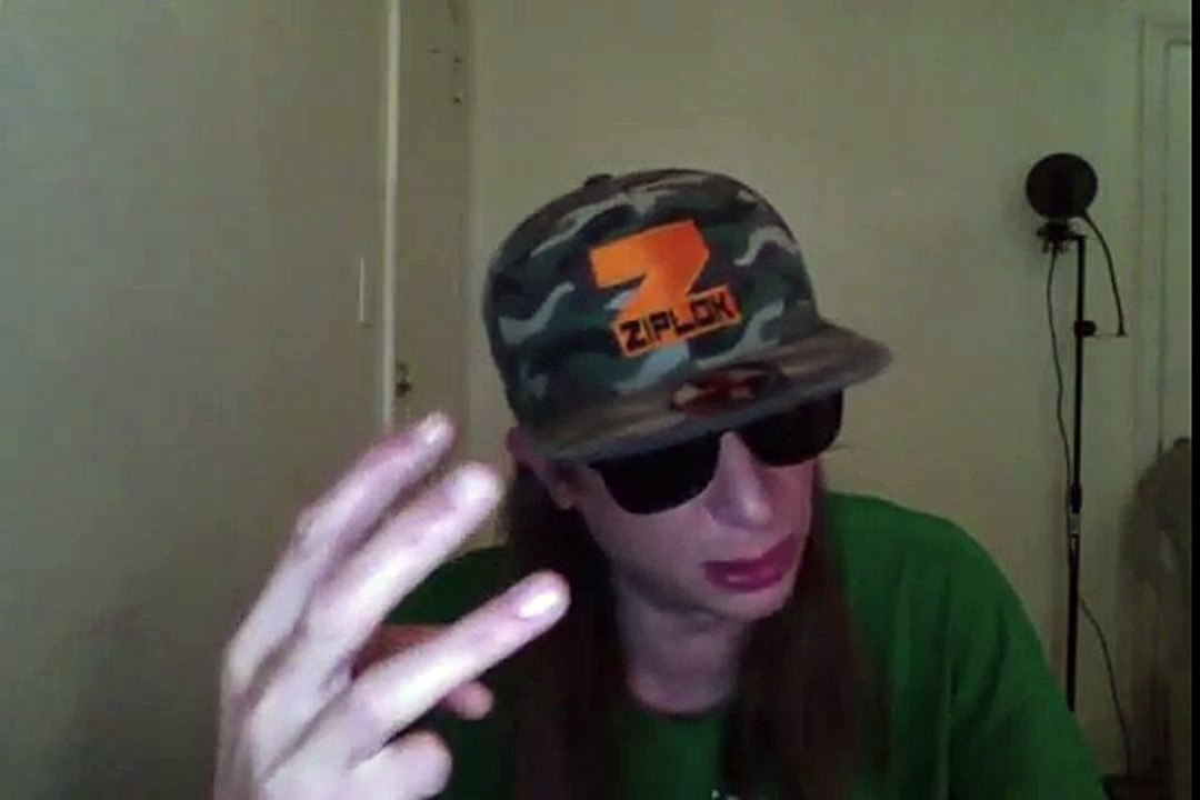 Ziplok - 1. Hitlary Clinton is a Liar - 2. Bernie Sanders is a Communist 3. Any Clinton is Ur Enemey