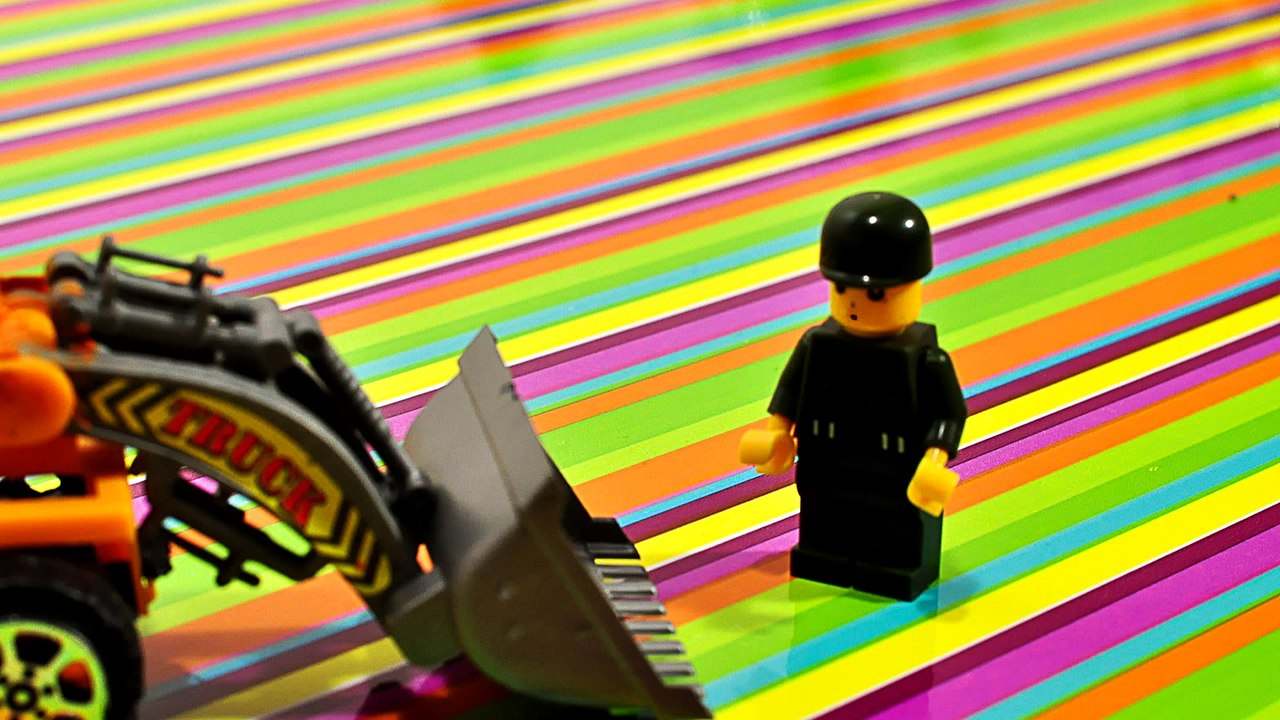 LEGO Cartoon Tractor Pavlik and Military SUV Transformer