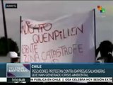 Chile: pescadores protestan contra contaminación de salmoneras