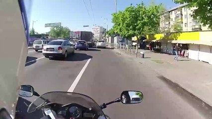 Кража сумки и помощь мотоциклиста