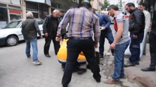 Malkara Otomobilin Çarptığı Yayaya İlk Müdahaleyi Vatandaş Yaptı