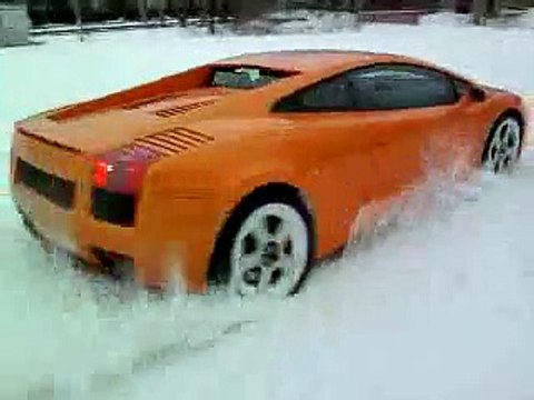 LAMBORGHINI GALLARDO Drifting snow