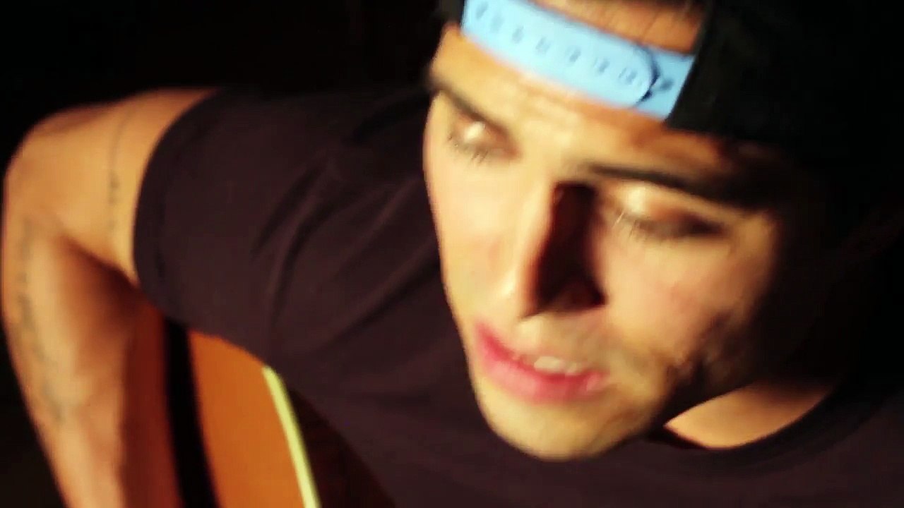 R. Kelly - Ignition (Remix) - Acoustic Cover by Tay Watts