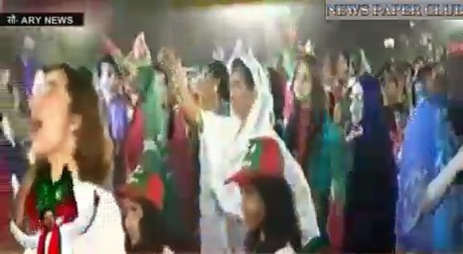 Imran Khan Asks Pakistan PM To Step Down After Panama Paper Leaks