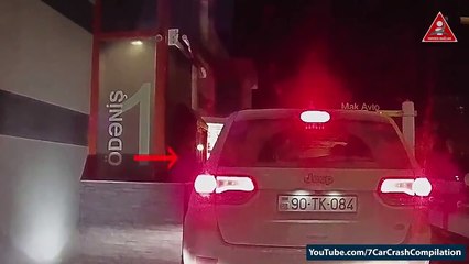 Мусор на дороге