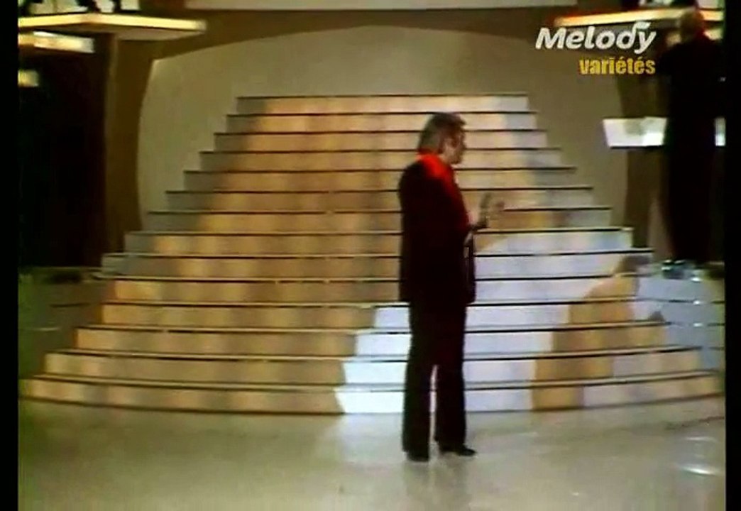 Alain Barriere - Les feuilles mortes (Yves Montand)