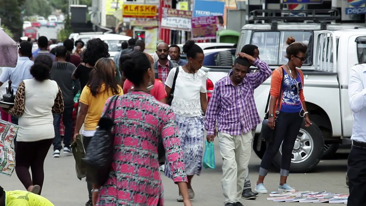 Residents react to public smoking ban for Ethiopia's capital