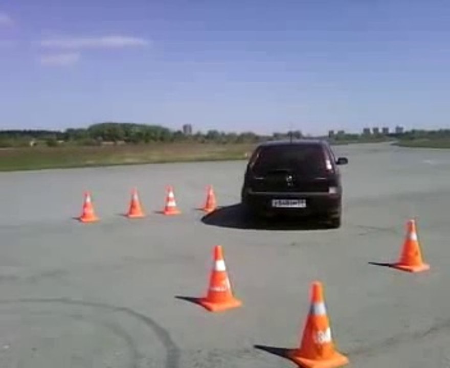 Безопасное вождение в Перми.mp4