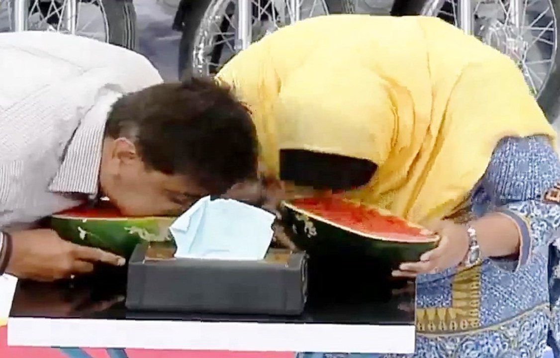 Stupid contest of eating water melon