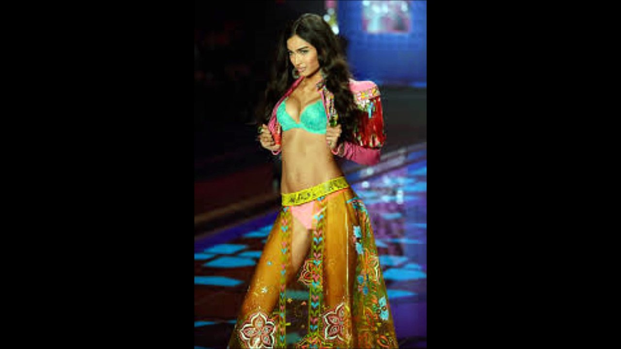 What Well be wearing Models in 2050 During Fashion Shows
