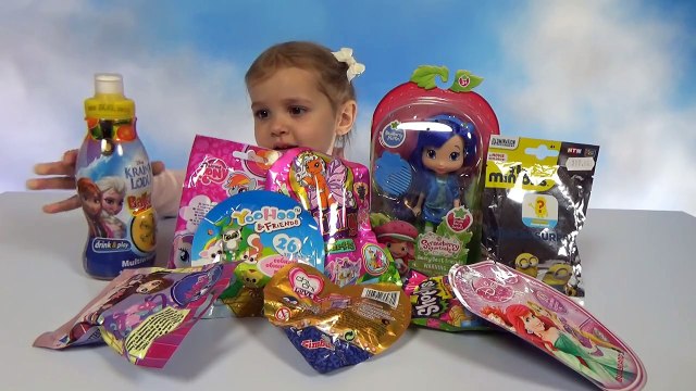 Кукла Голубичка из мультика Шарлотта Земляничка сюрпризы и игрушки распаковка doll and surprises