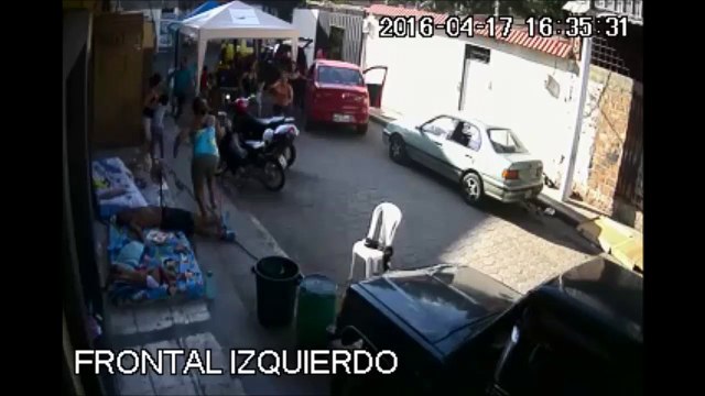 Images impressionnantes du tremblement de terre en Equateur