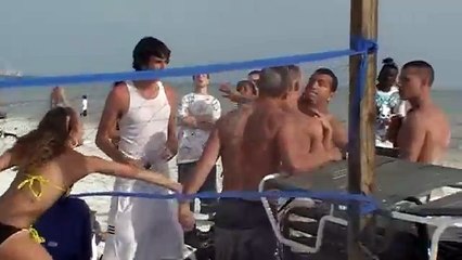 FT MYERS BEACH SPRING BREAK FIGHT 2010 PT # 1