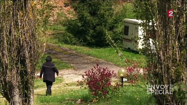 Envoyé spécial. Des Français hors réseau