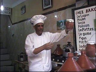 BON APPETIT (6 euros)CHEZ TERRASSE BAKCHICH A MARRAKECH
