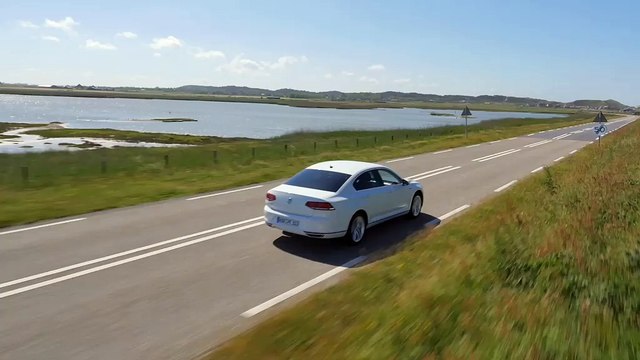 La Volkswagen Passat GTE hybride rechargeable soigne ses consommations