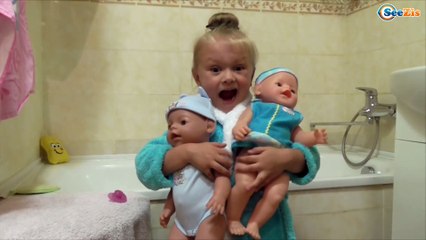 ✔ Baby Born. Bathing dolls with a girl Yaroslava / Bath Time / Video for kids / VLOG ✔