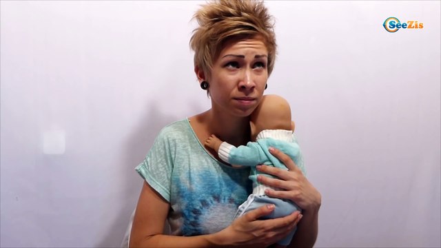 ✔ Baby Born Walking with a doll / Прогулка девушки Юли с Куклой Бэби Борн. Серия 4 ✔