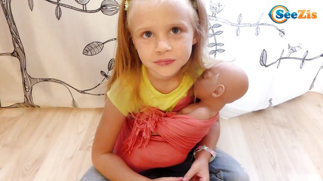 ✔ Девочка Маша гуляет с Куклой Беби Борн на Детской Площадке / Girl Masha with Baby Born Doll ✔