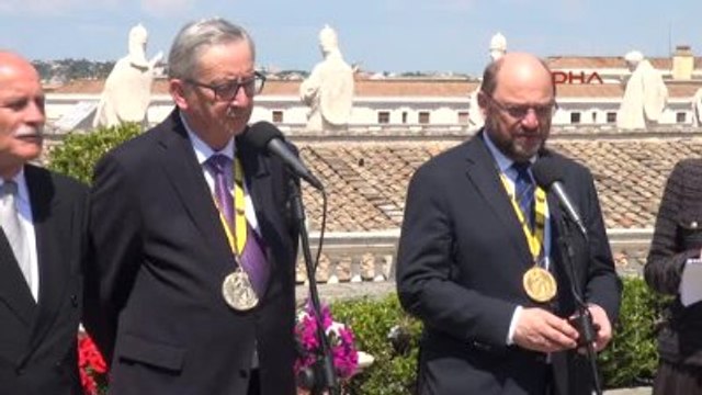 Schulz ve Juncker?den Ahmet Davutoğlu Açıklaması ?zorlu Bir Muhataptı, Ama Onunla Çalışmak Bir...