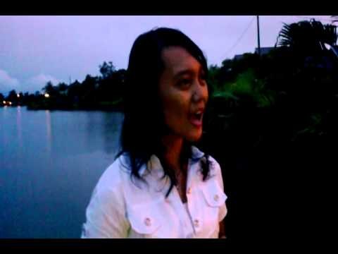 HIGHLIGHTS - INDONESIAN IDOL 2012 - ONLINE AUDITION - RISKA_WULANDARI_508315_1