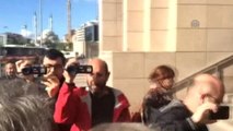 Cumhuriyet Gazetesi Genel Yayın Yönetmeni Can Dündar'a Saldırı