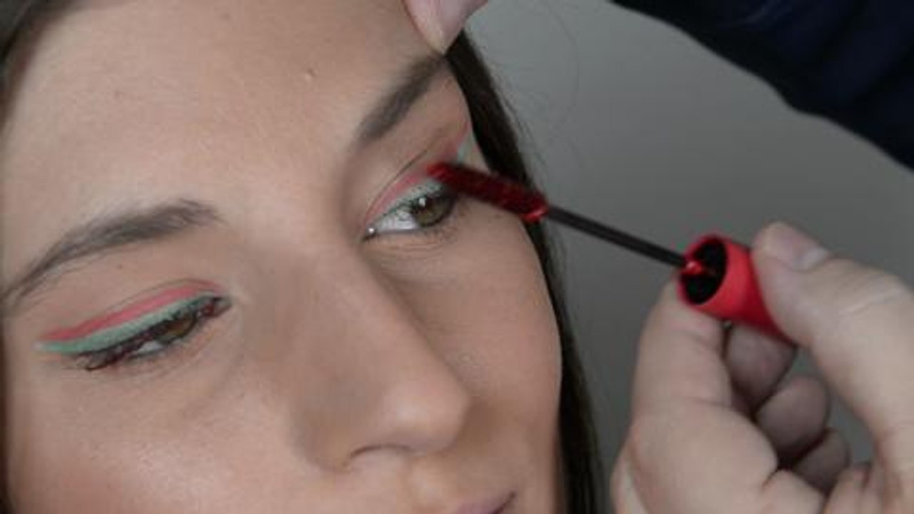 yves rocher make up V2.m4v