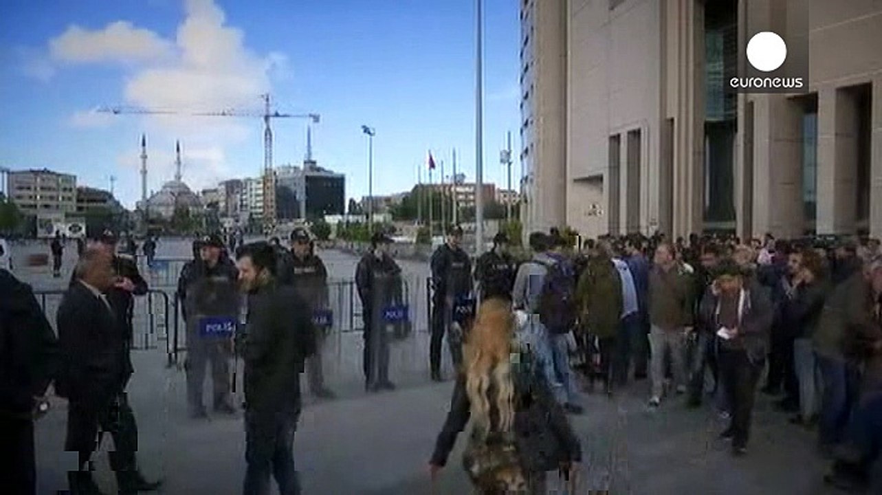 سوء قصد نافرجام علیه جان دوندار، روزنامه نگار مخالف دولت ترکیه