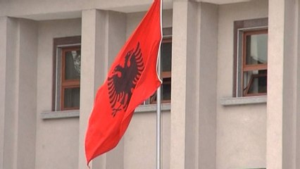 PRESIDENTI NISHANI DEKRETON AMBASARORET E SHQIPERISE NE BRITANI, JAPONI,OKB DHE UNESCO LAJM