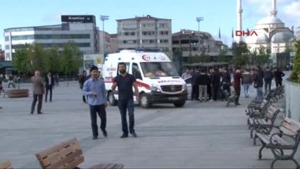 Dündar'a Saldırı Girişimi Sonrası Adliye Önünde İnceleme