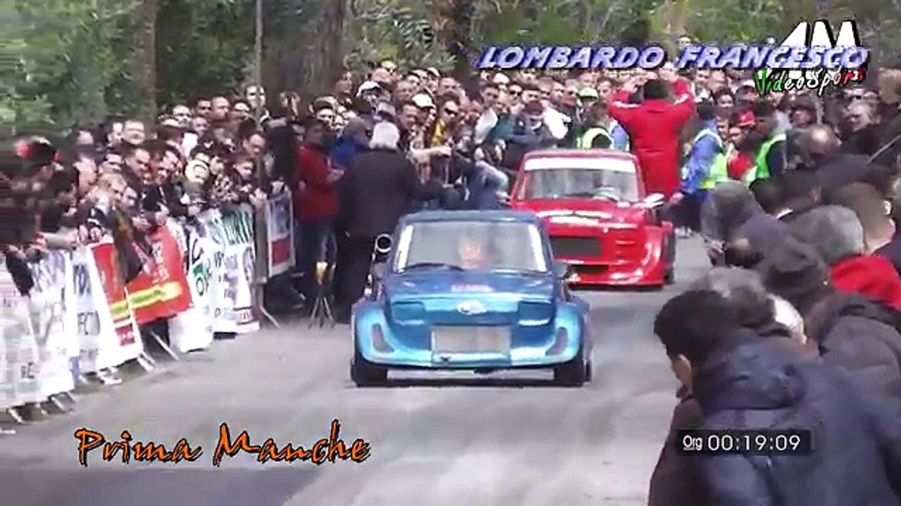 Este Fiat 126 com motor