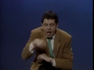 Rowan Atkinson One Man Show VOSTFR Sketch 6
